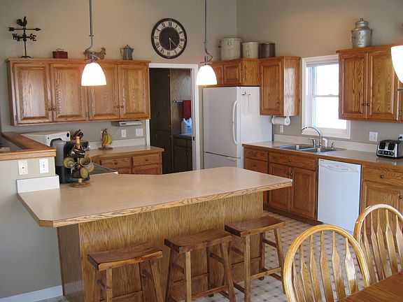 5th image of 457 Big Sky Ln