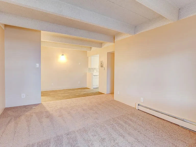 Summit View Village Apartments — Photo 44