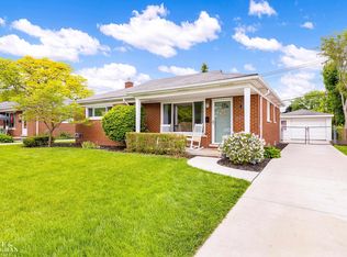 28936 Hathaway St, Livonia, MI 48150