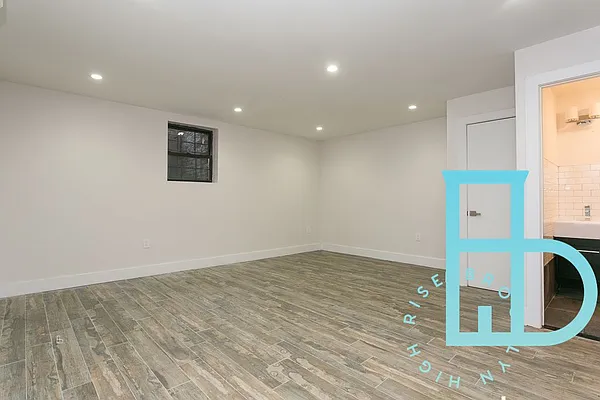 Rented by Brooklyn High Rise LLC | media 17
