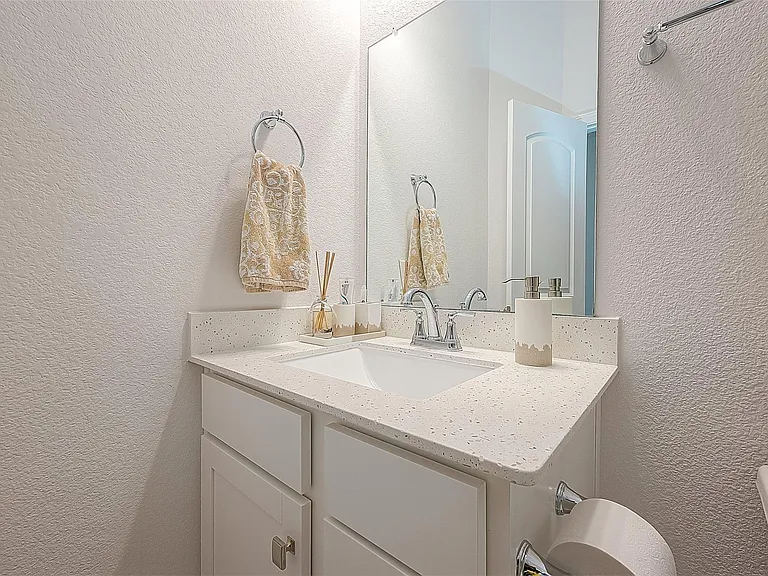 1838 Smithers Landing Dr — Photo 32