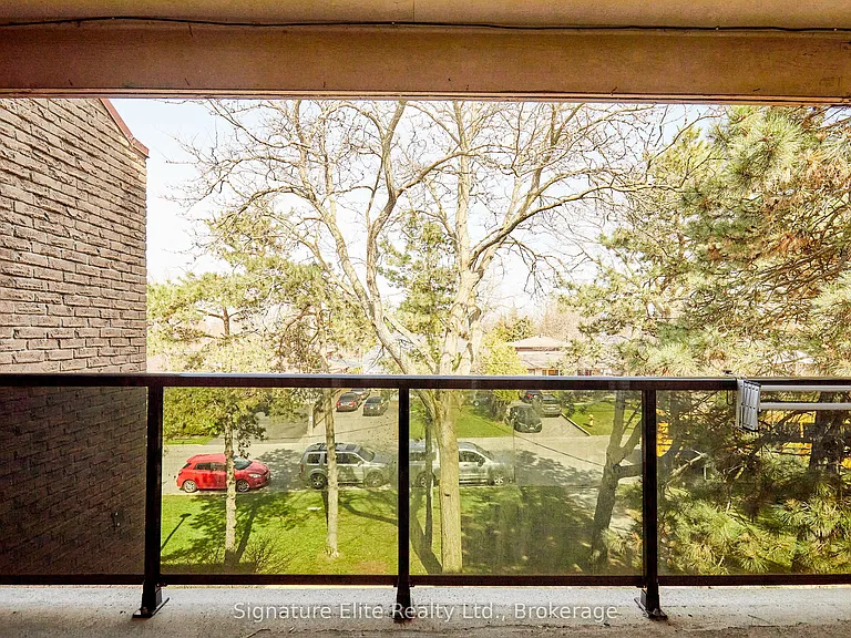50 Scarborough Golf Club Rd #124 — Photo 7