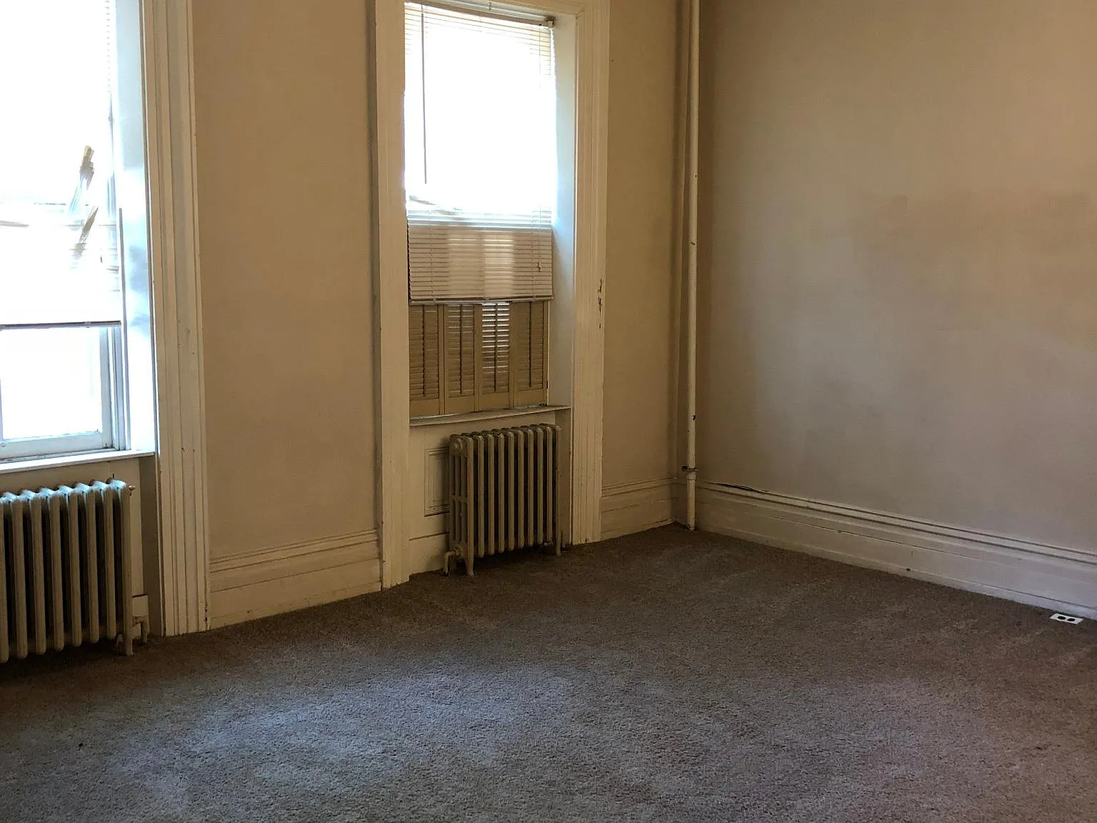 2 bed, $1,200 — Photo 4