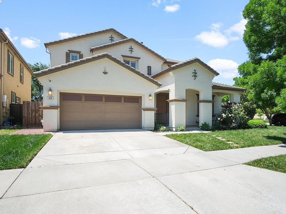 1st image of 416 Wild Oak Dr