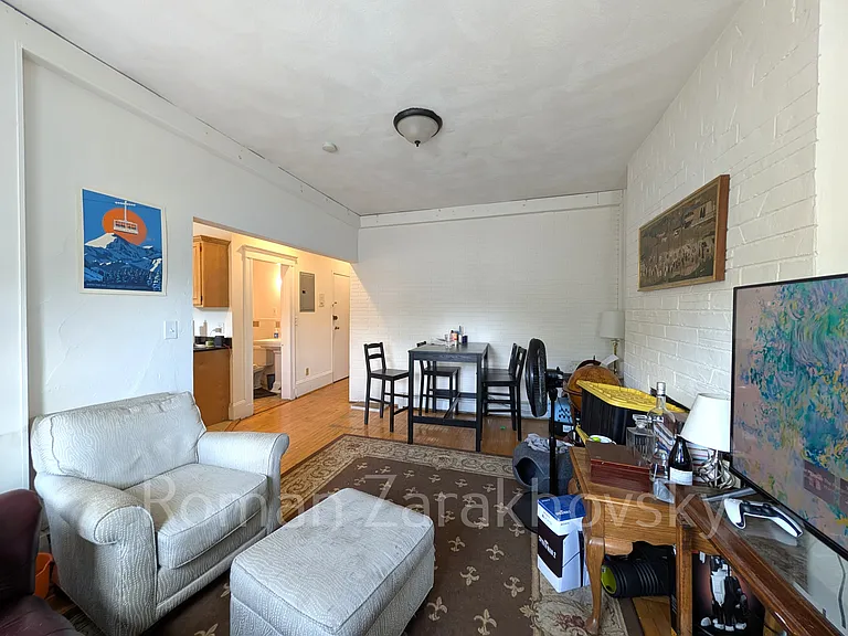 1322 Commonwealth Ave #6 — Photo 8