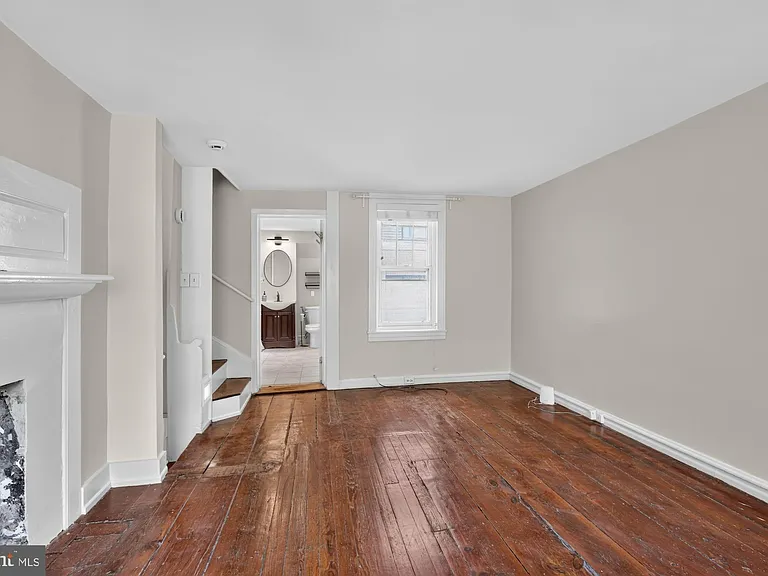 130 Elfreths Aly — Photo 18