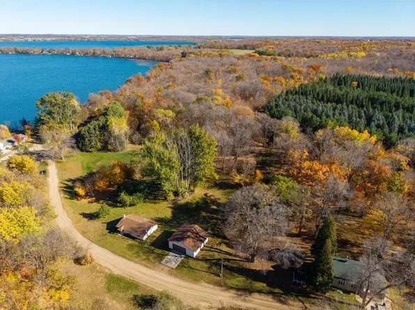 38782 Railroad Dr, Richville, MN 56576