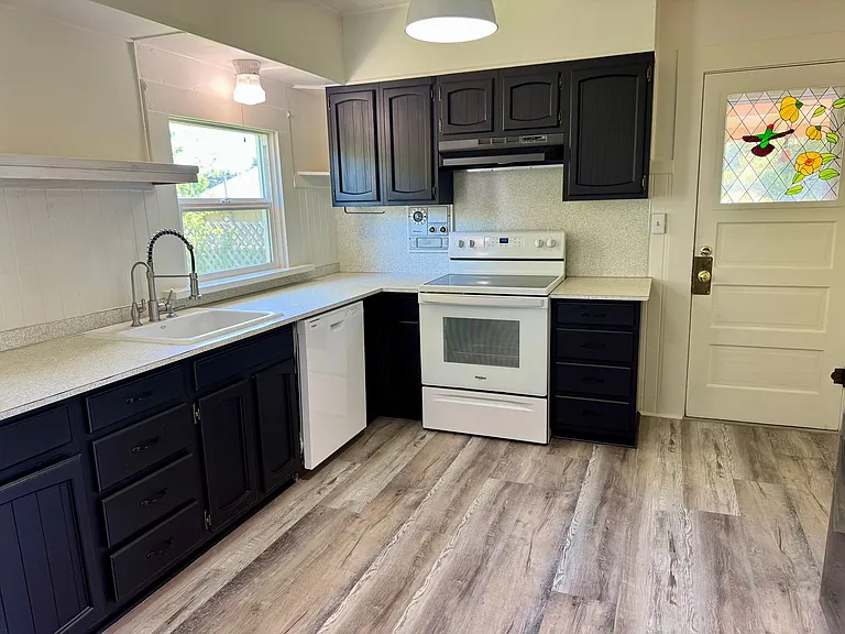 45 Harlem St SE — Photo 11