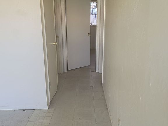 4th image of 184 W A St #3
