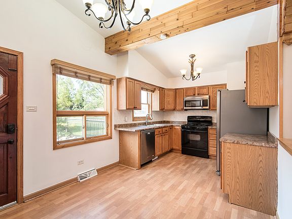 5th image of 8607 S Newland Ave