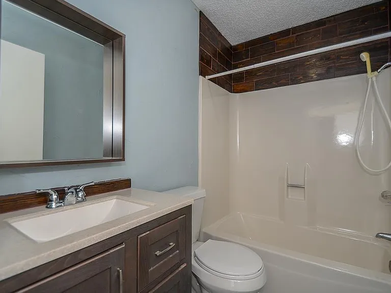 22814 Coriander Dr — Photo 17