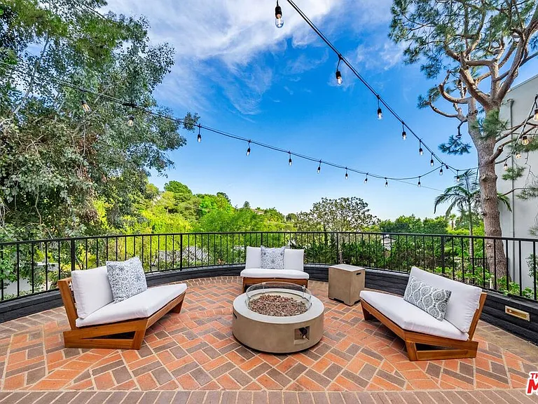 9305 Beverly Crest Dr — Photo 9