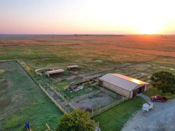 11341 E 120th Rd, Lenapah, OK 74042