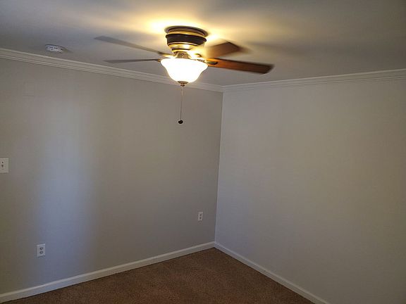 2nd image of 200 Dill Ave #B