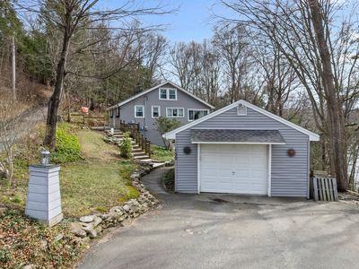 (Undisclosed Address), Southbury, CT, 06488