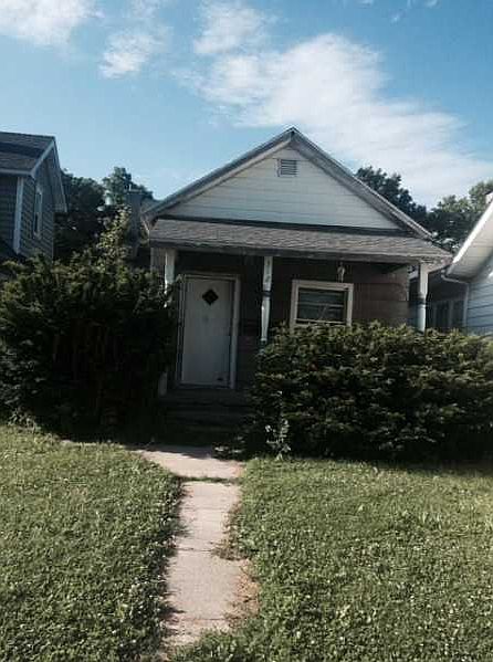 1st image of 312 E Jefferson St
