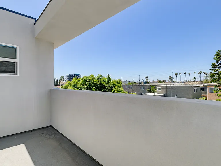 3010 Suncrest Dr #D — Photo 10