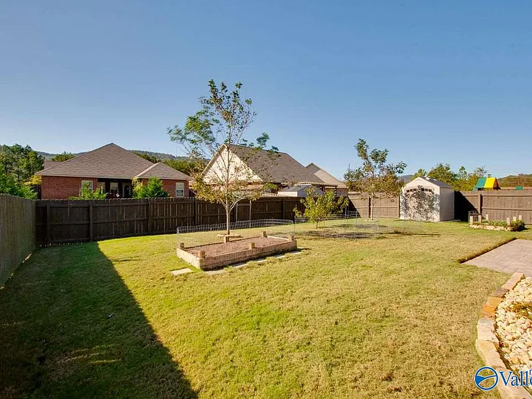 7206 Lathan Dr SE — Photo 30