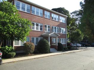 1 Bromfield Ct UNIT C, Newburyport, MA 01950