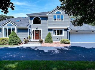 159 Hampshire Dr, Glastonbury, CT 06033