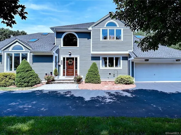 159 Hampshire Drive, Glastonbury, CT 06033
