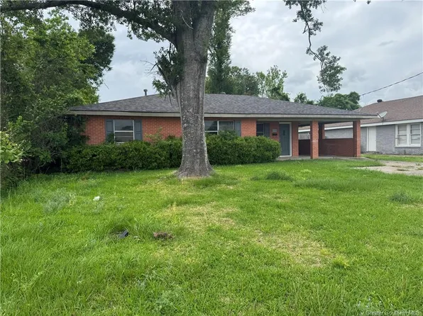 2708 1st Ave, Lake Charles, LA 70601