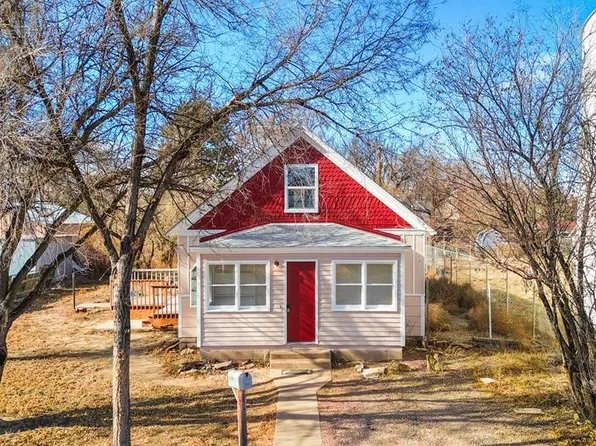 706 6th St, Fowler, CO 81039