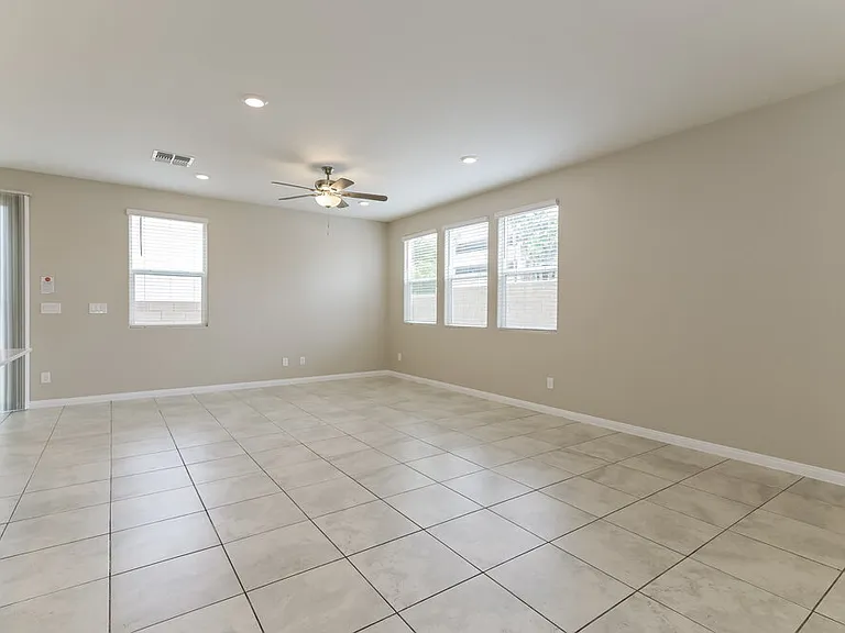 2938 Saltillo Ln — Photo 5