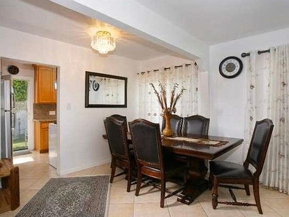 3rd image of 1040 Zook Dr #A