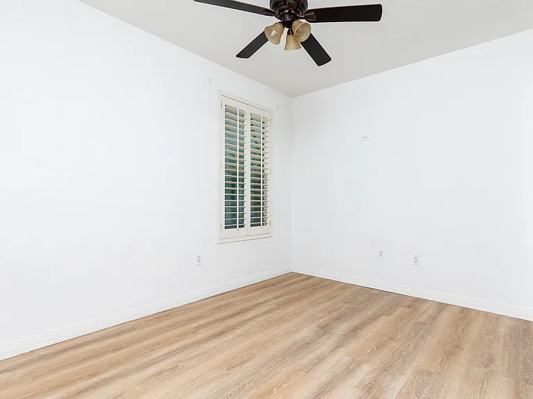 615 E Portland St #177 — Photo 26
