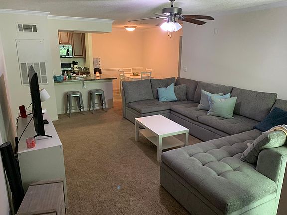 3rd image of 14138 Colonial Grand Blvd