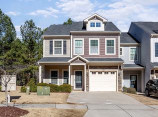 239 Cypress Hill Ln, Holly Springs, NC 27540