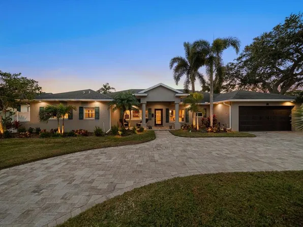 633 POINSETTIA ROAD, BELLEAIR, FL 33756
