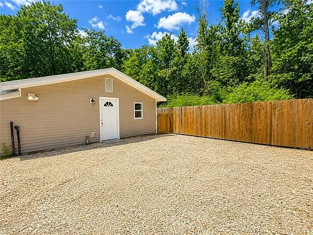 40 Huppo Rd #A — Photo 2