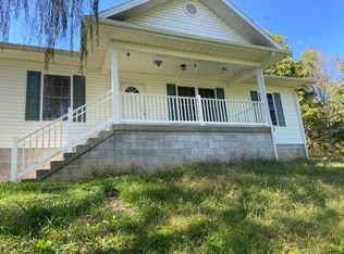 56 Possum Trl, Whitley City, KY 42653