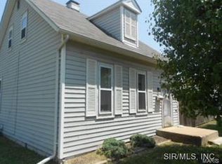 303 E Broadway, Trenton, IL