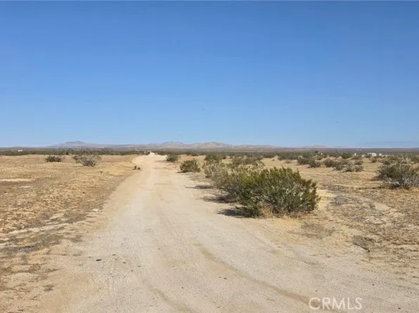 216 East St #H, Lancaster, CA 93535