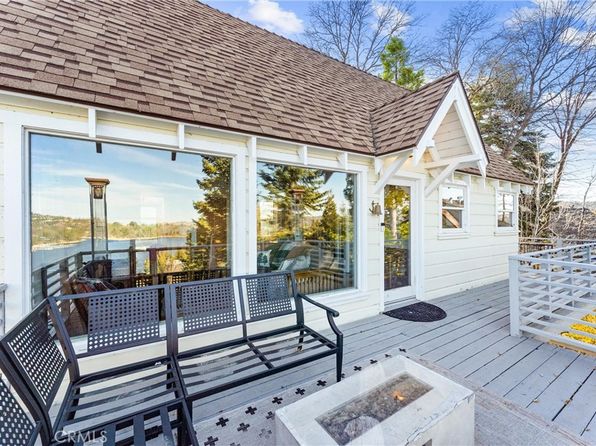 347 Emerald Dr, Lake Arrowhead, CA 92352