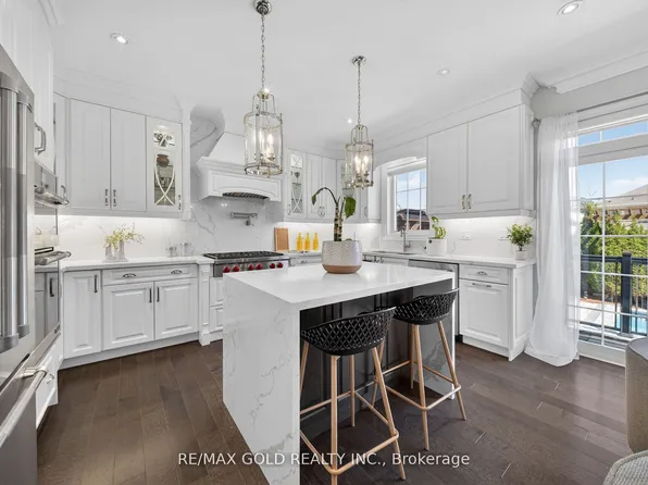 31 Fieldstone Lane Ave, Caledon, ON L7C 4A2