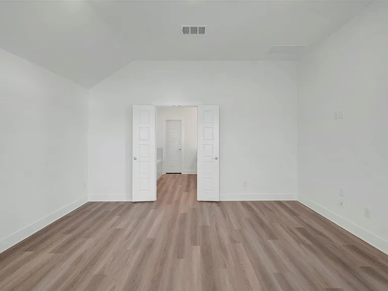 14001 Baikal Manor Dr — Photo 27
