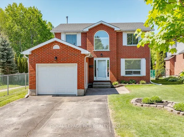 229 Elmwood Cres, Orangeville, ON L9W 4T4