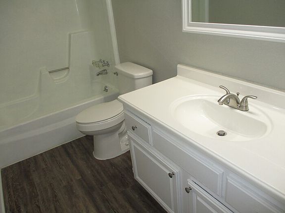 5th image of 1805 N Chambers Ter