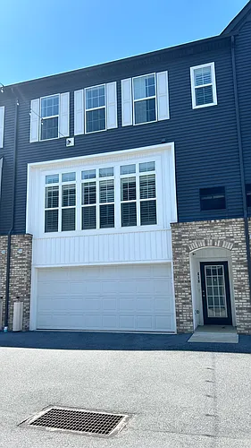 418 Mayer Pl Photo 1