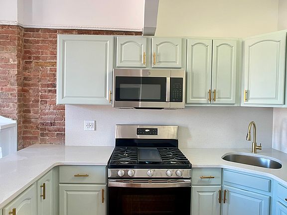 3rd image of 442 Greene Ave #2