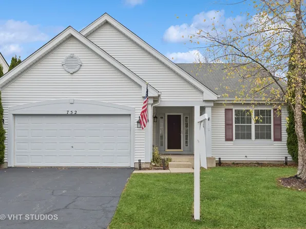 752 Woodfern Dr, Hampshire, IL 60140
