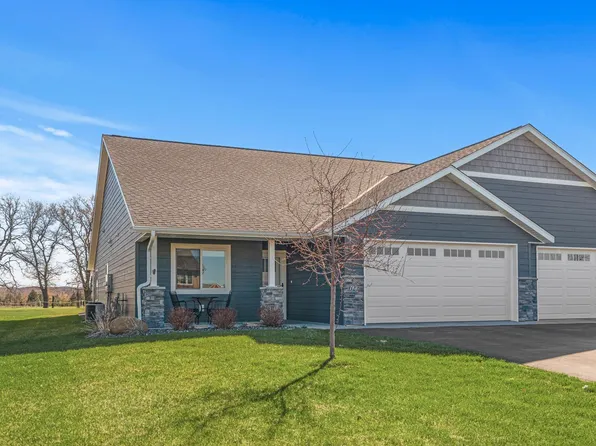 622 Kreekview Dr, Osceola, WI 54020