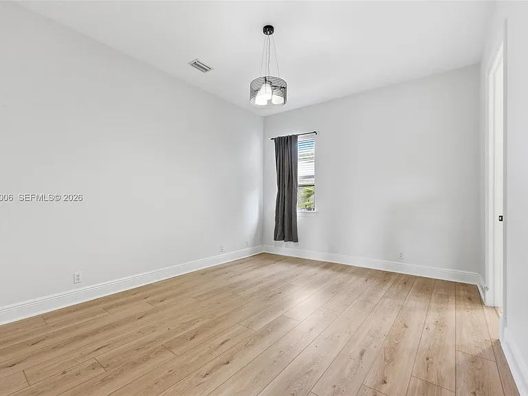 9564 Exbury Ct — Photo 29