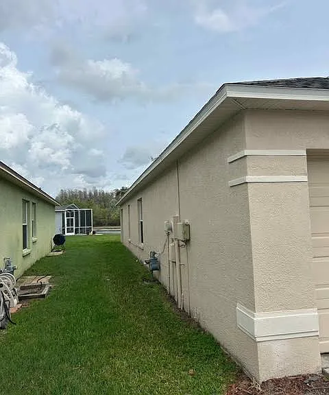 Wrencrest Dr — Photo 1
