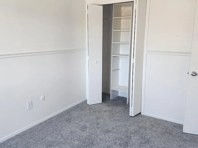 15572 Dupage Blvd #155752 — Photo 13