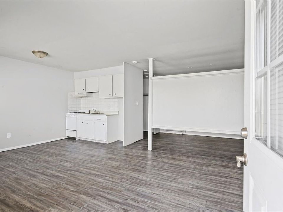 1st image of 1208 Major St APT 9